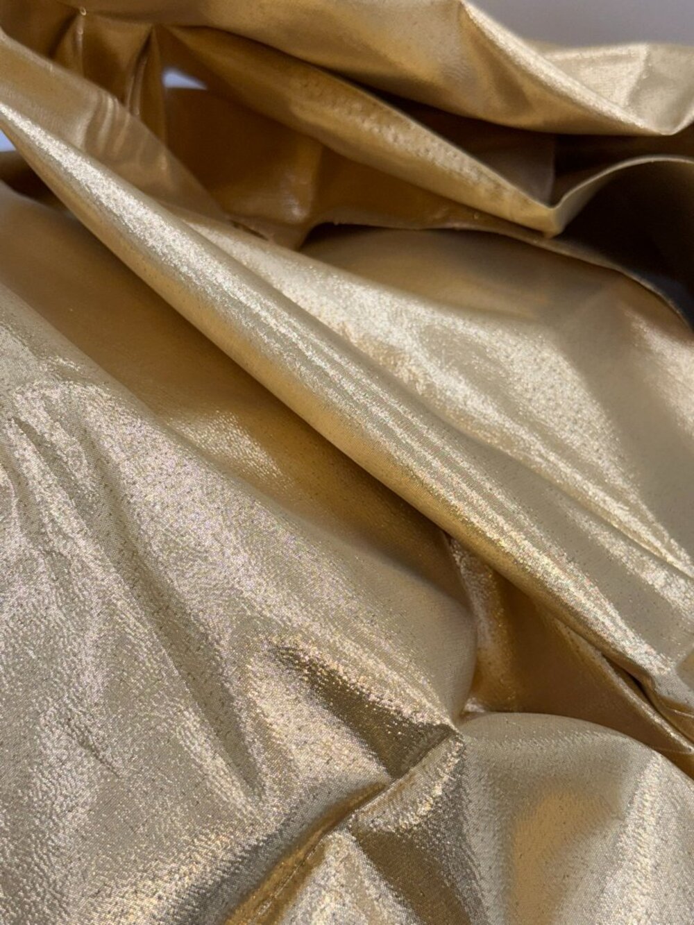 Metallic Gold Fabric 3.56 Yards x 44" Wide Shiny Sewing Craft Material - Picture 4 of 7